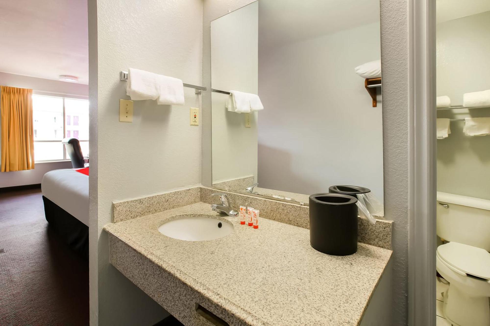 Oyo Hotel Texarkana North Heights Ar Hwy I-30 Bagian luar foto