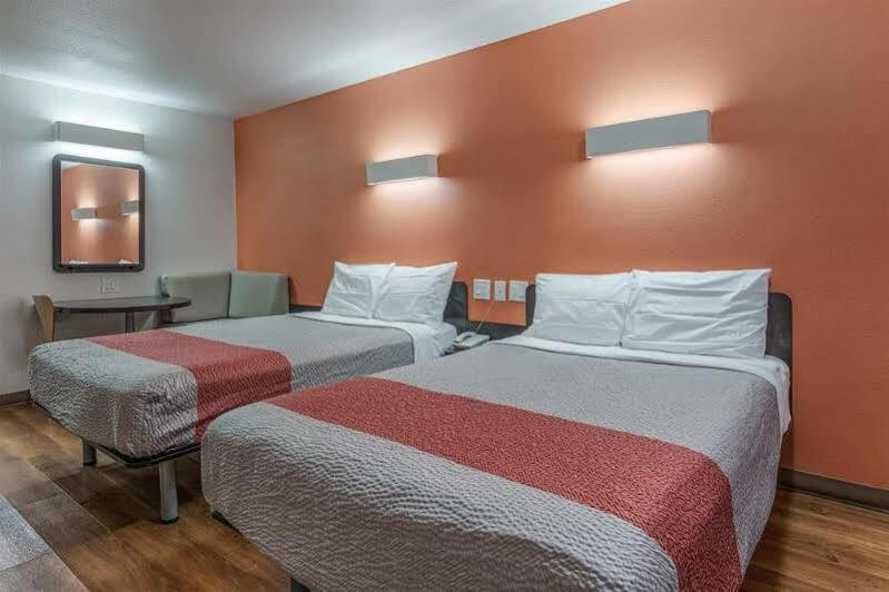 Oyo Hotel Texarkana North Heights Ar Hwy I-30 Bagian luar foto